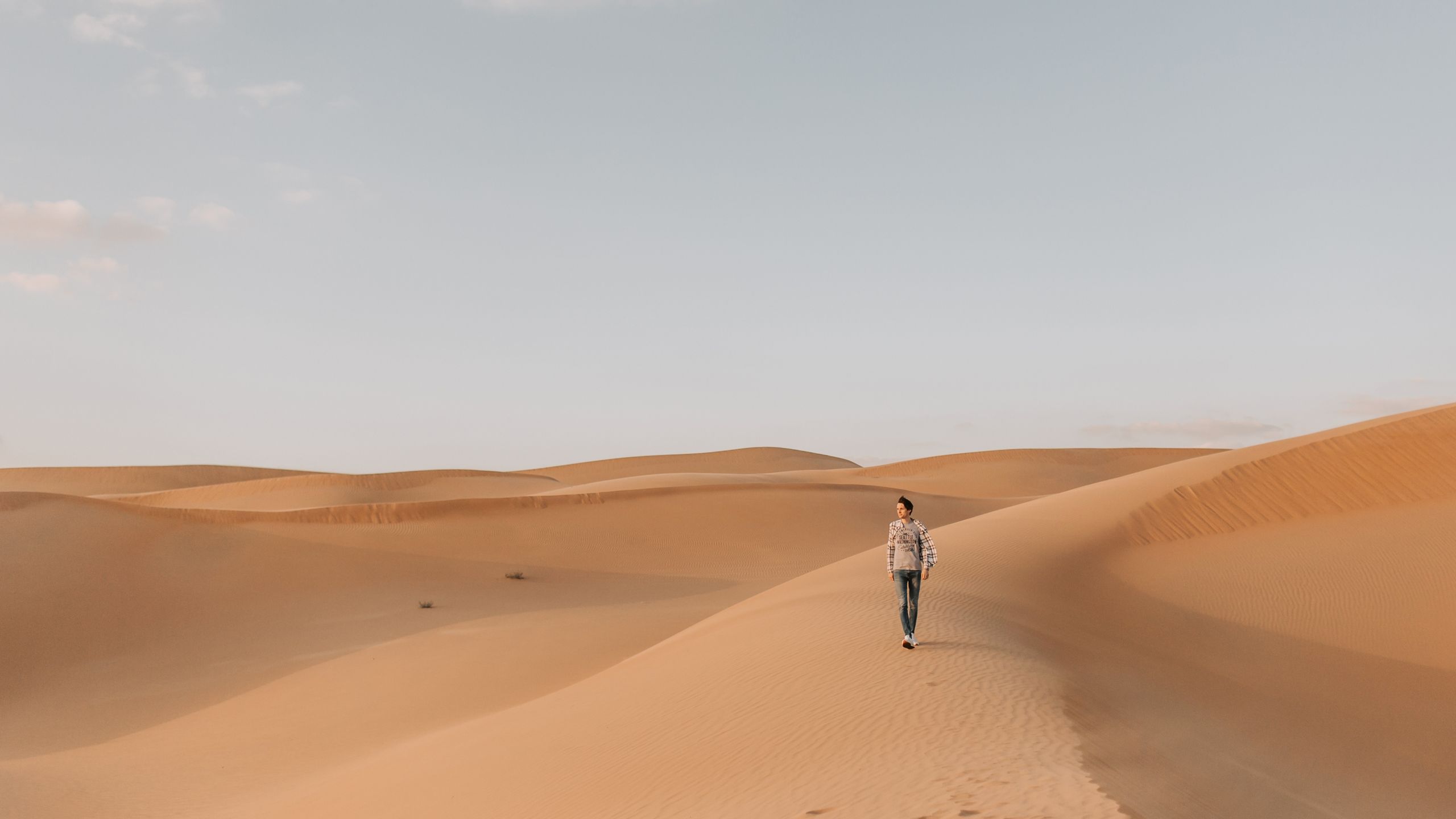 Oman or UAE: Your First Middle East Adventure?