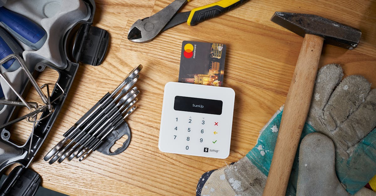 How much does tractor supply pay cashiers
