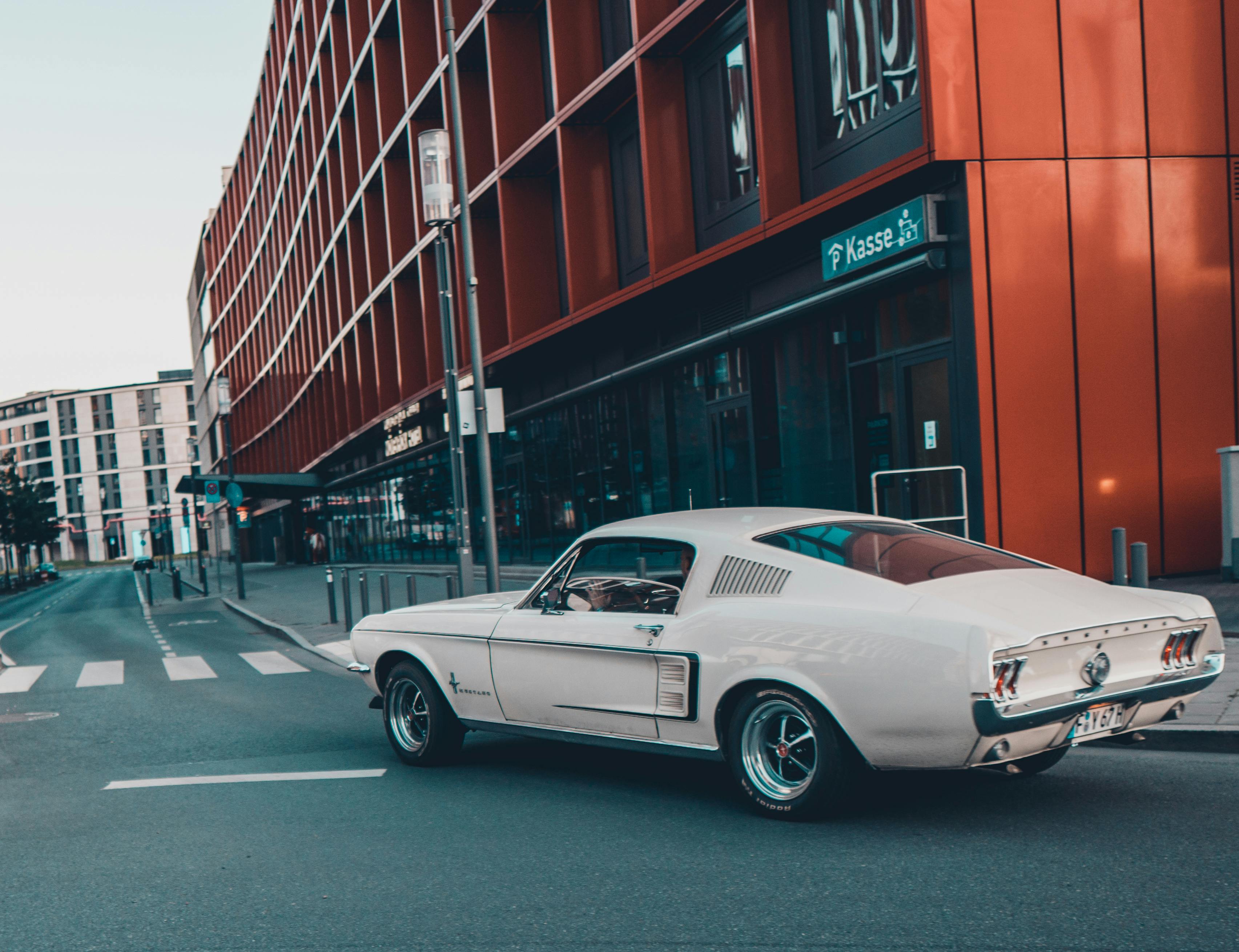DriveCentric and automotiveMastermind® Expand Bi-Directional Data Integration to Power Smarter Dealer Engagement — Photo by M