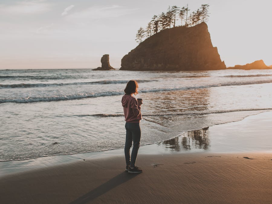 Photo by Vlada Karpovich