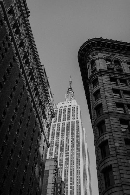 Gratis Fotos de stock gratuitas de blanco y negro, ciudad, edificios Foto de stock