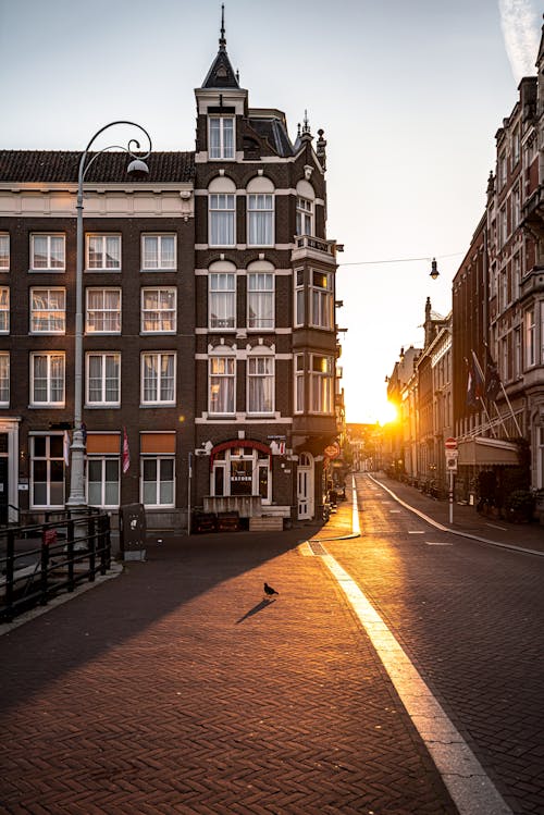 Ingyenes stockfotó Amszterdam, aranyóra, épületek témában