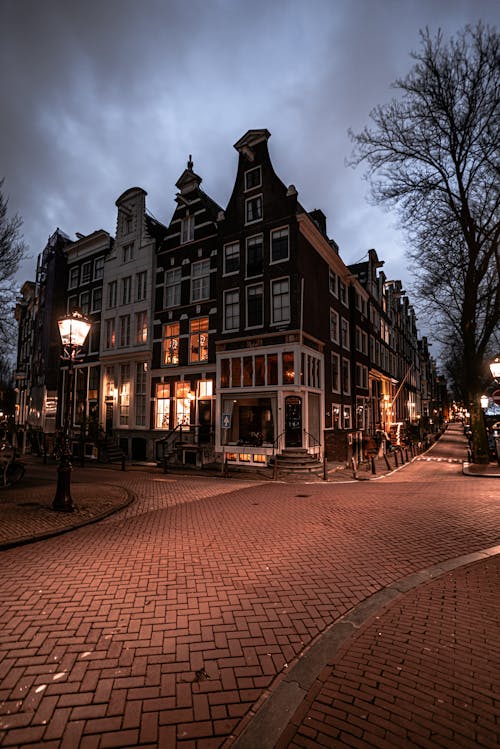 Foto d'estoc gratuïta de amsterdam, carrer, carretera