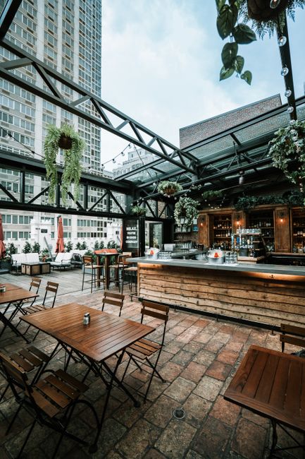 Exploring Rooftop Bars: Cocktails with a View Exploring Rooftop Bars: Cocktails with a View