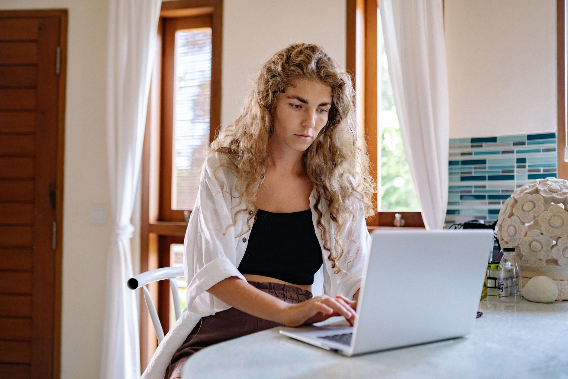 Equilibrio entre la vida laboral y personal con Esclerosis Múltiple: Estrategias Prácticas