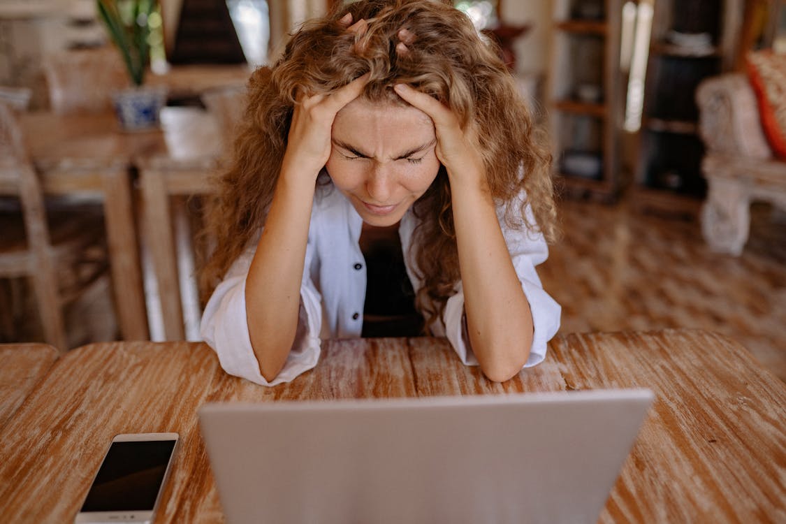 Free Photo of Woman Showing Frustrations on Her Face Stock Photo
