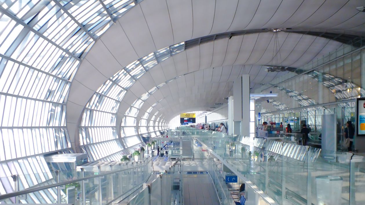 Building Interior of an Airport Terminal · Free Stock Photo