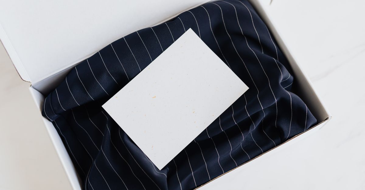 Selamat Tinggal Souvenir Sekali Pakai! Saatnya Tingkatkan Branding dengan Corporate Gift Bermakna