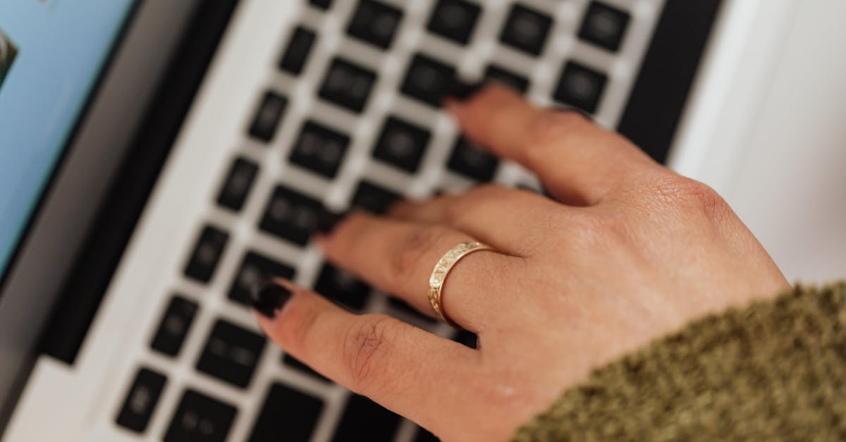 How to select multiple files using keyboard