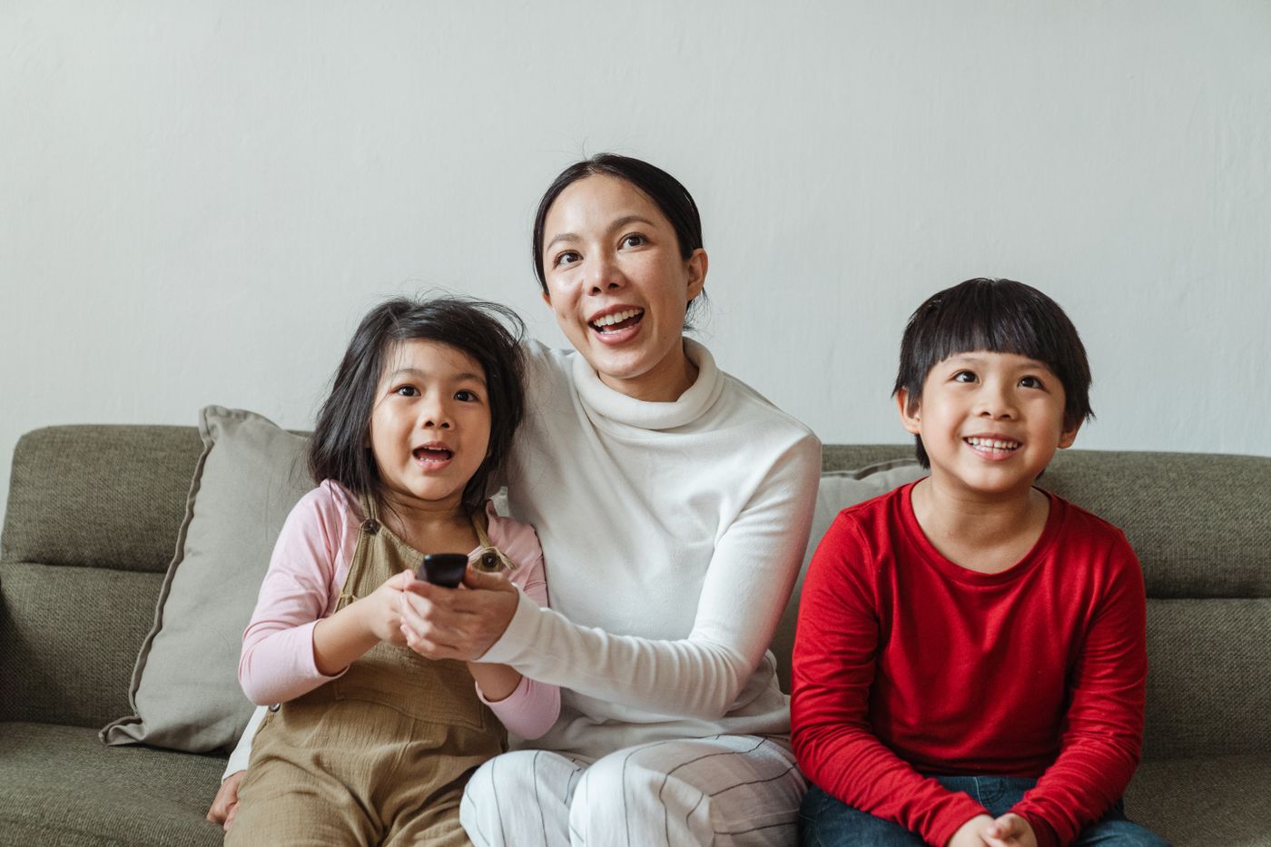 American household reviewing IPTV provider performance data on a home television screen