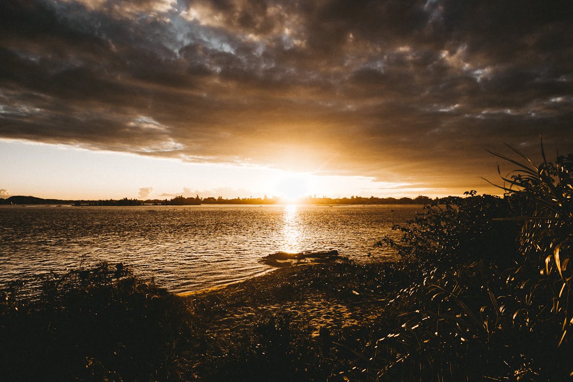 Fotos de stock gratuitas de agua, al lado del océano, amanecer