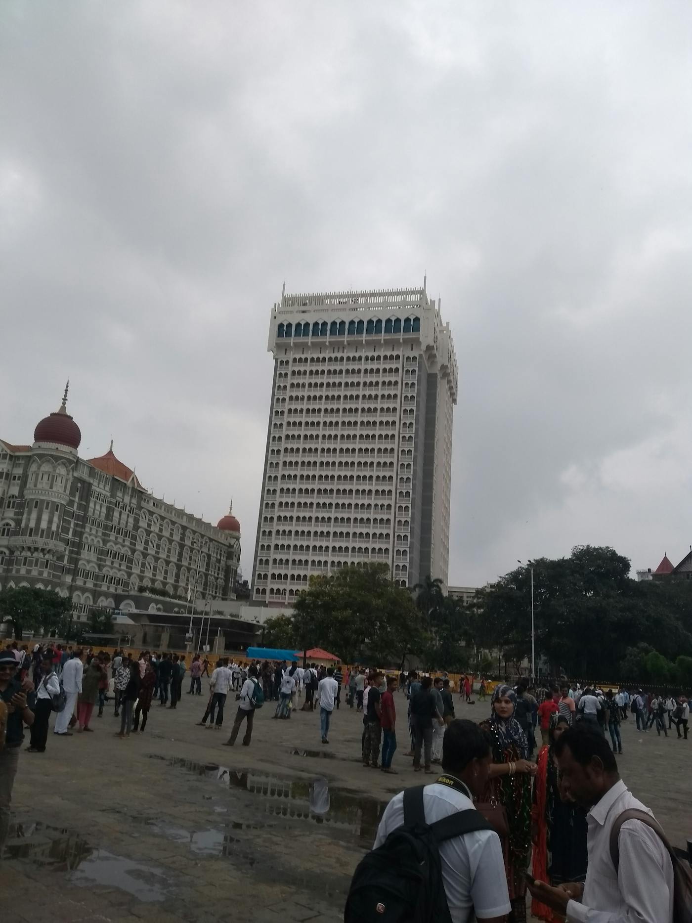 Supply chain governance and performance tracking