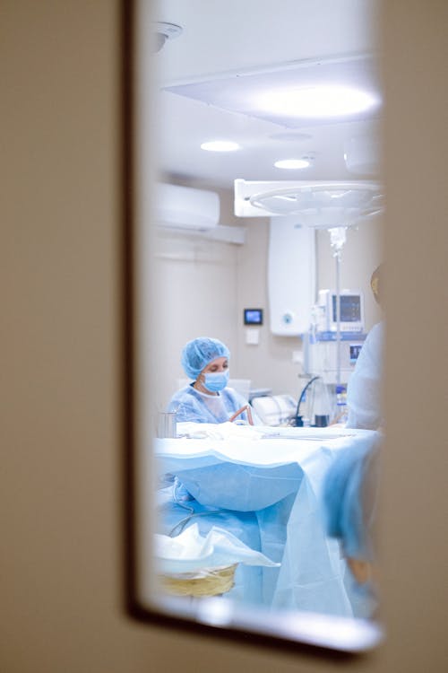 Plastic surgery for beauty photo of Healthcare Professional Inside the Operating Room