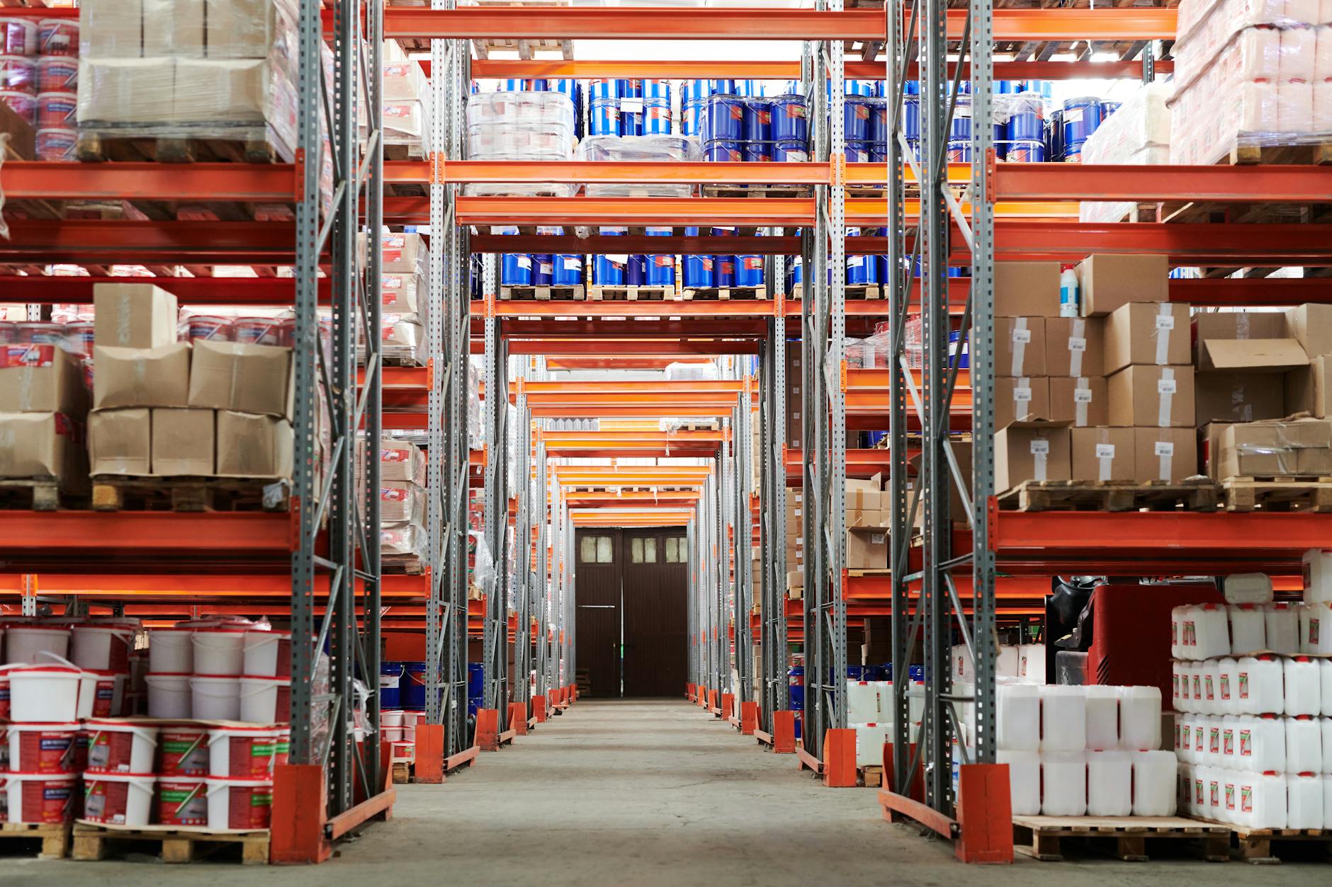 wholesale liquidation business