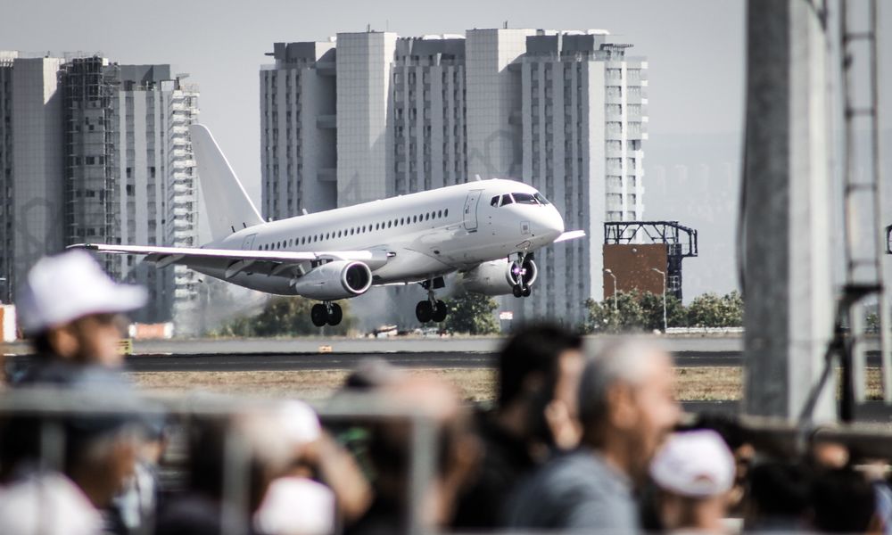 commercial jet airplane taking off