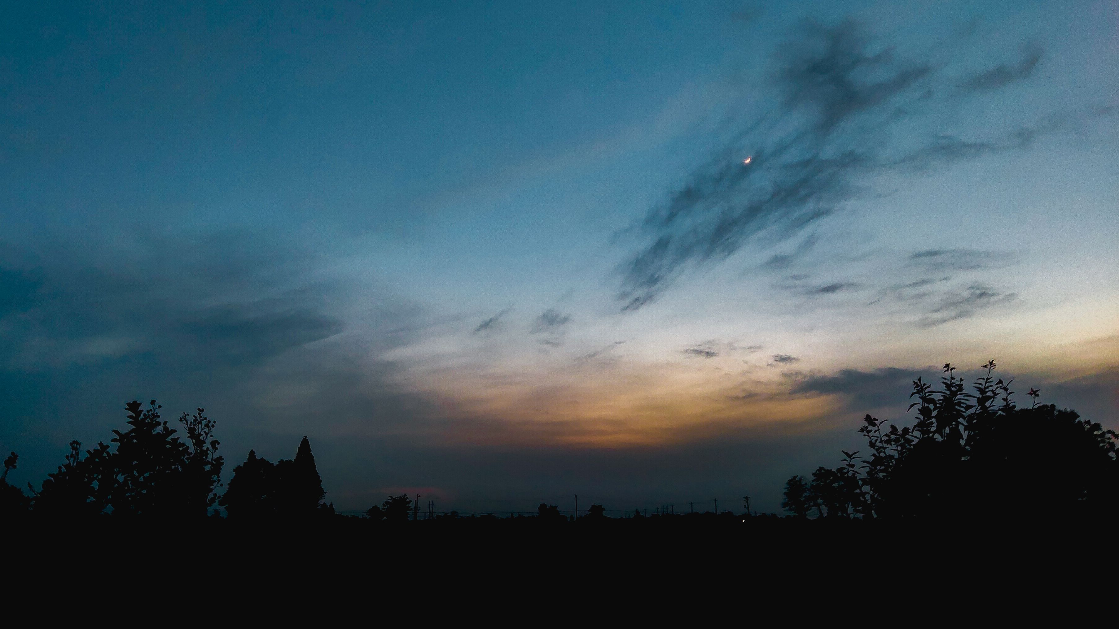 Gratis Foto stok gratis artis, bulan, senja Foto Stok