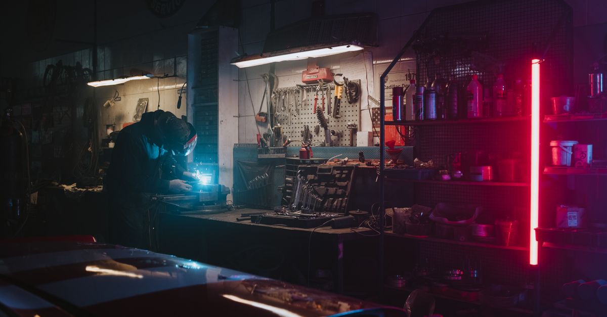 How to Create a Repair Shop Website That Gets Customers