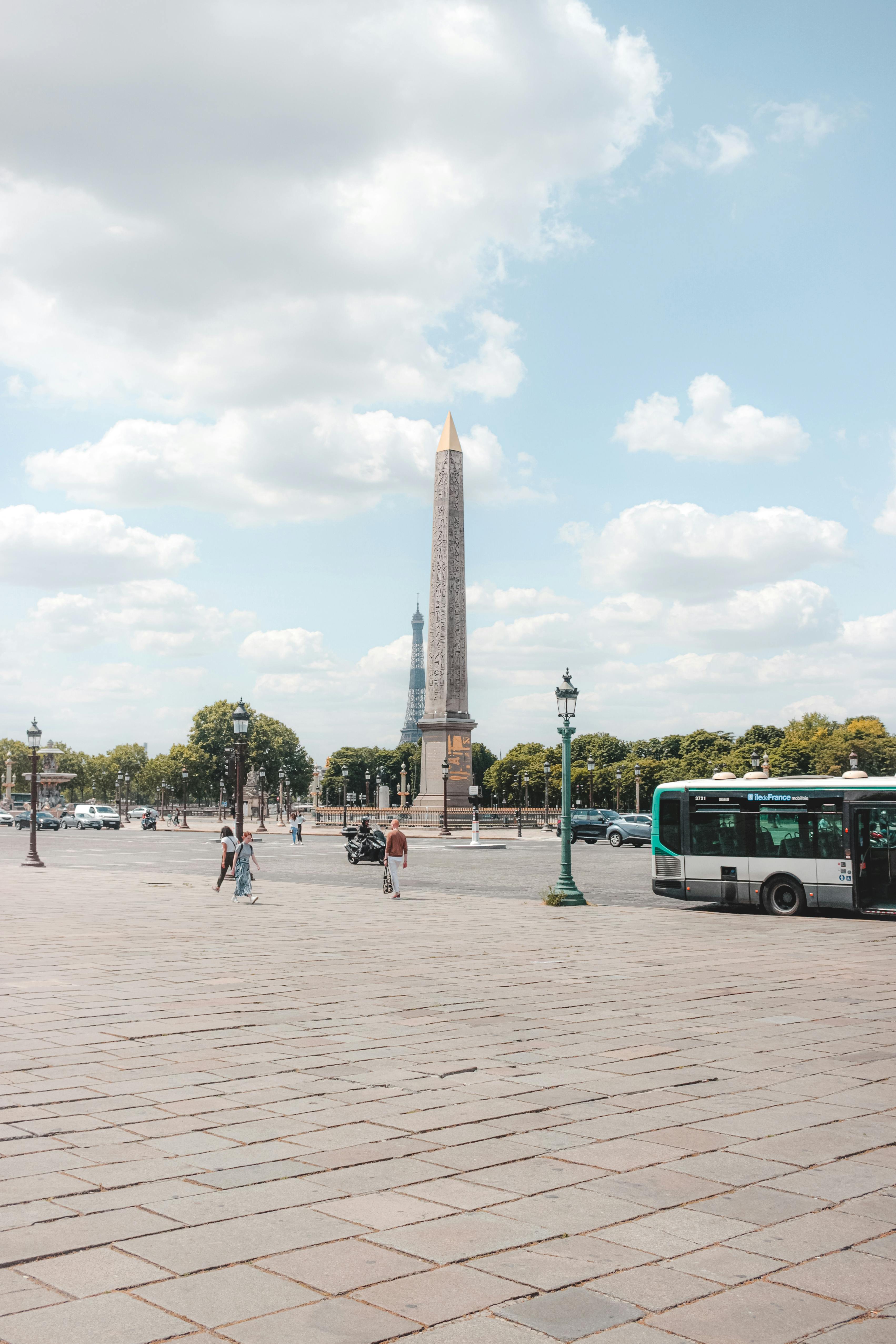 File:The Place Vendôme Column-Paris.jpg - Wikimedia Commons
