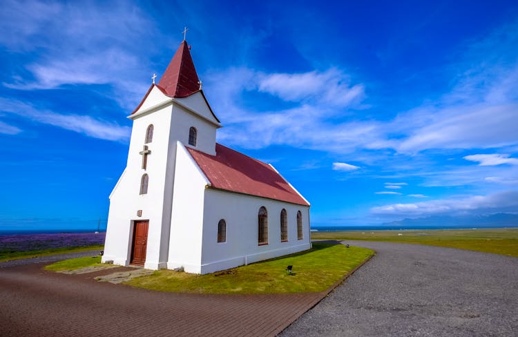 Epic Rail Journeys: America's Most Scenic Train Routes thumbnail