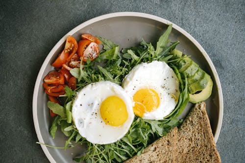 A Vegetable Salad with Eggs