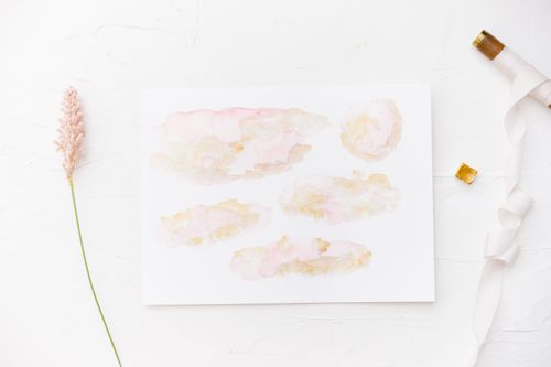 Free Minimalist watercolor painting on paper with a pink flower on white background. Stock Photo