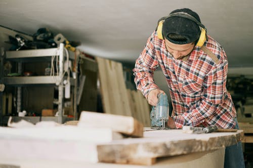 Fotobanka s bezplatnými fotkami na tému brúska, chlap, craftperson