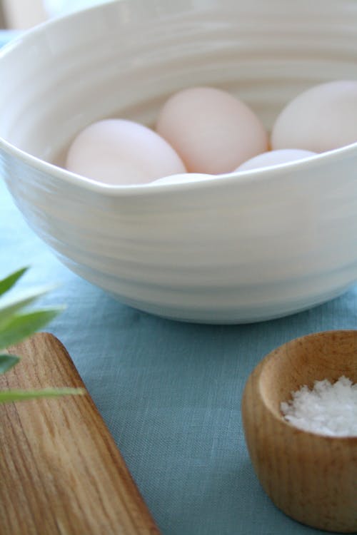 Kostnadsfri bild av ägg, bambu, bord
