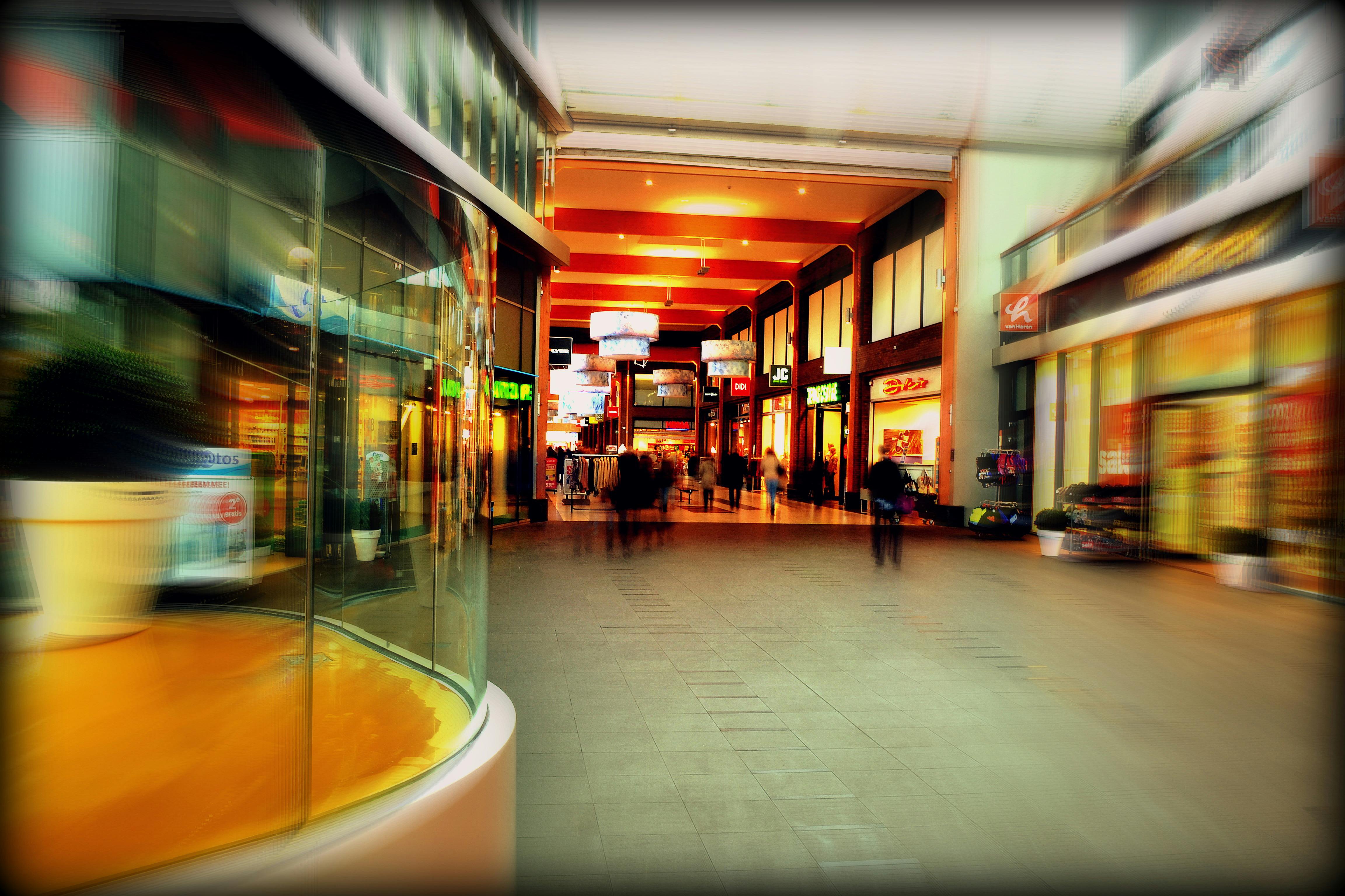 Shopping Mall Photos, Download The BEST Free Shopping Mall Stock Photos & HD  Images