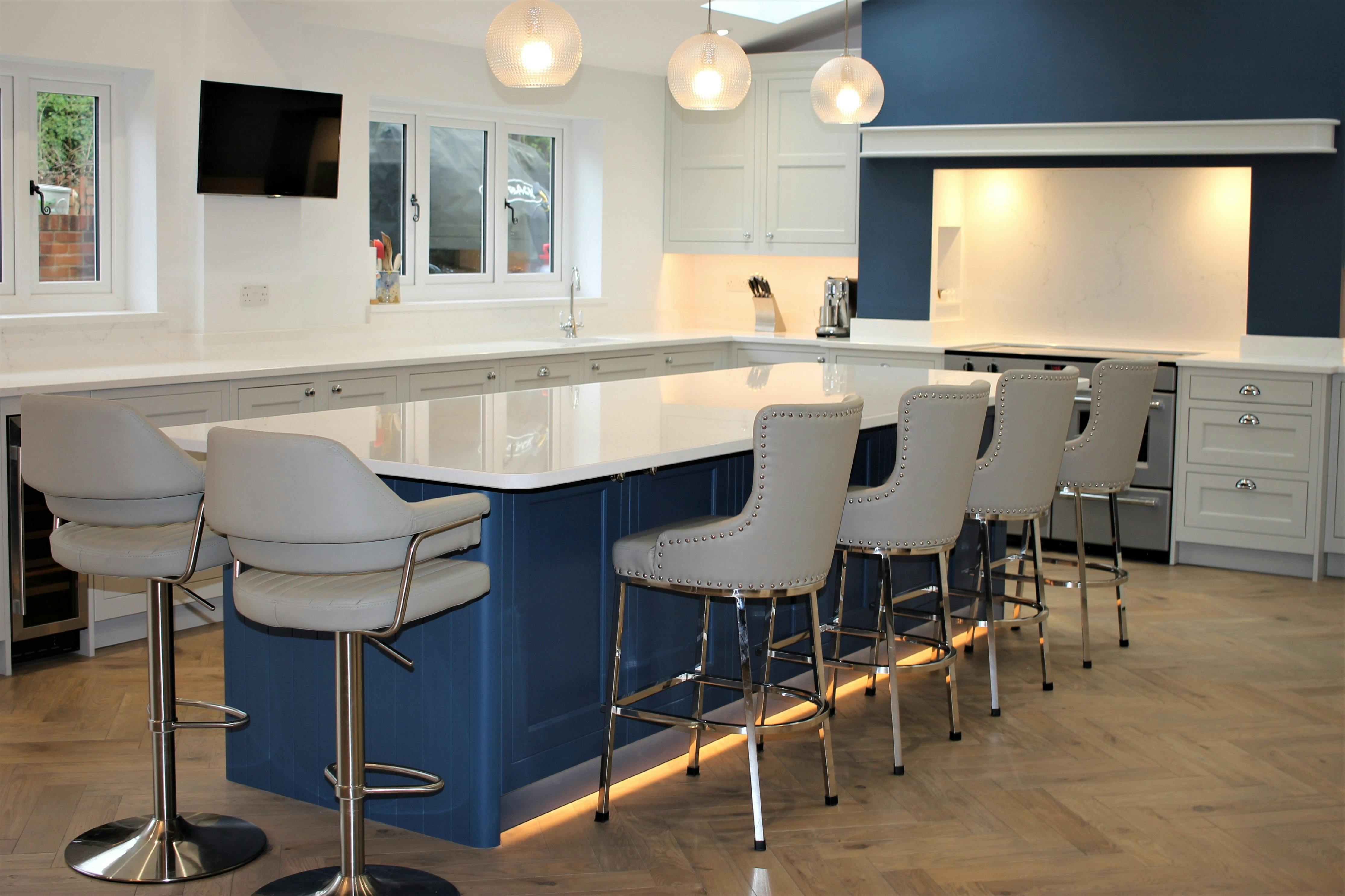 Jams Kitchens Fitted. 10 Photos & Videos Collected by Jose