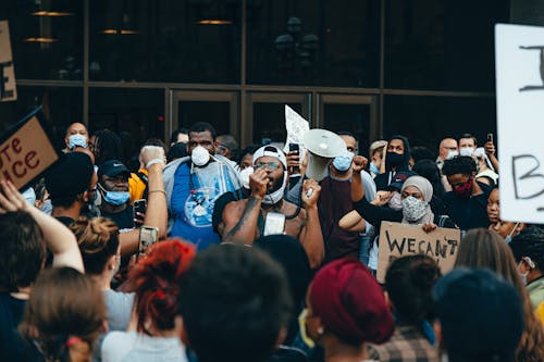 Foto profissional grátis de ação, afro-americano, alerta