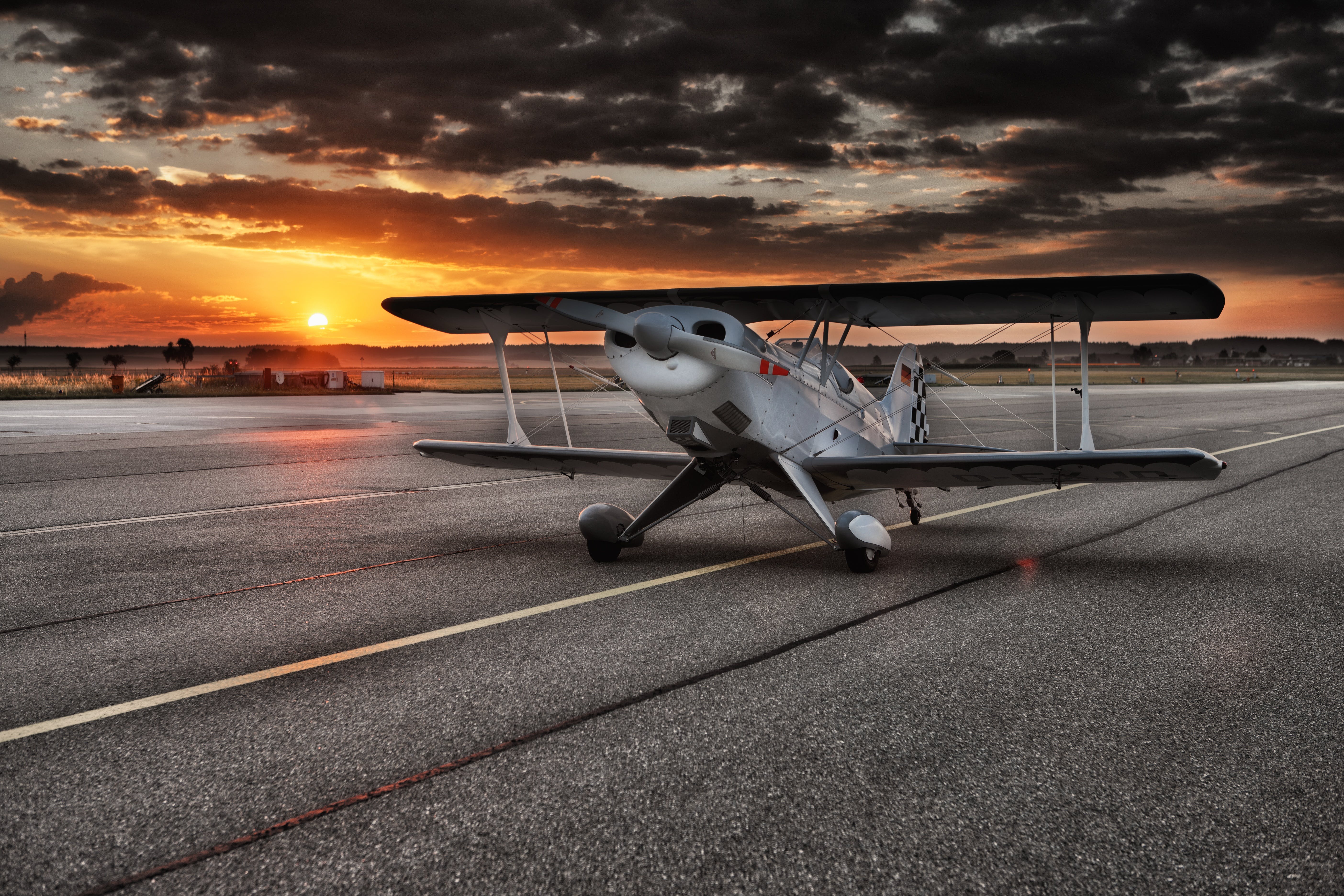 An Air Plane Floating On A Lake Surrounded By Mountains Background, Picture  Of A Float Plane, Plane, Aircraft Background Image And Wallpaper for Free  Download