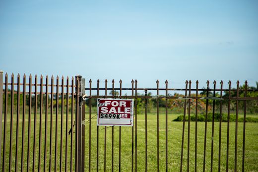 What to Ask Before Buying a Block of Land in Adelaide: A Due-Diligence Checklist