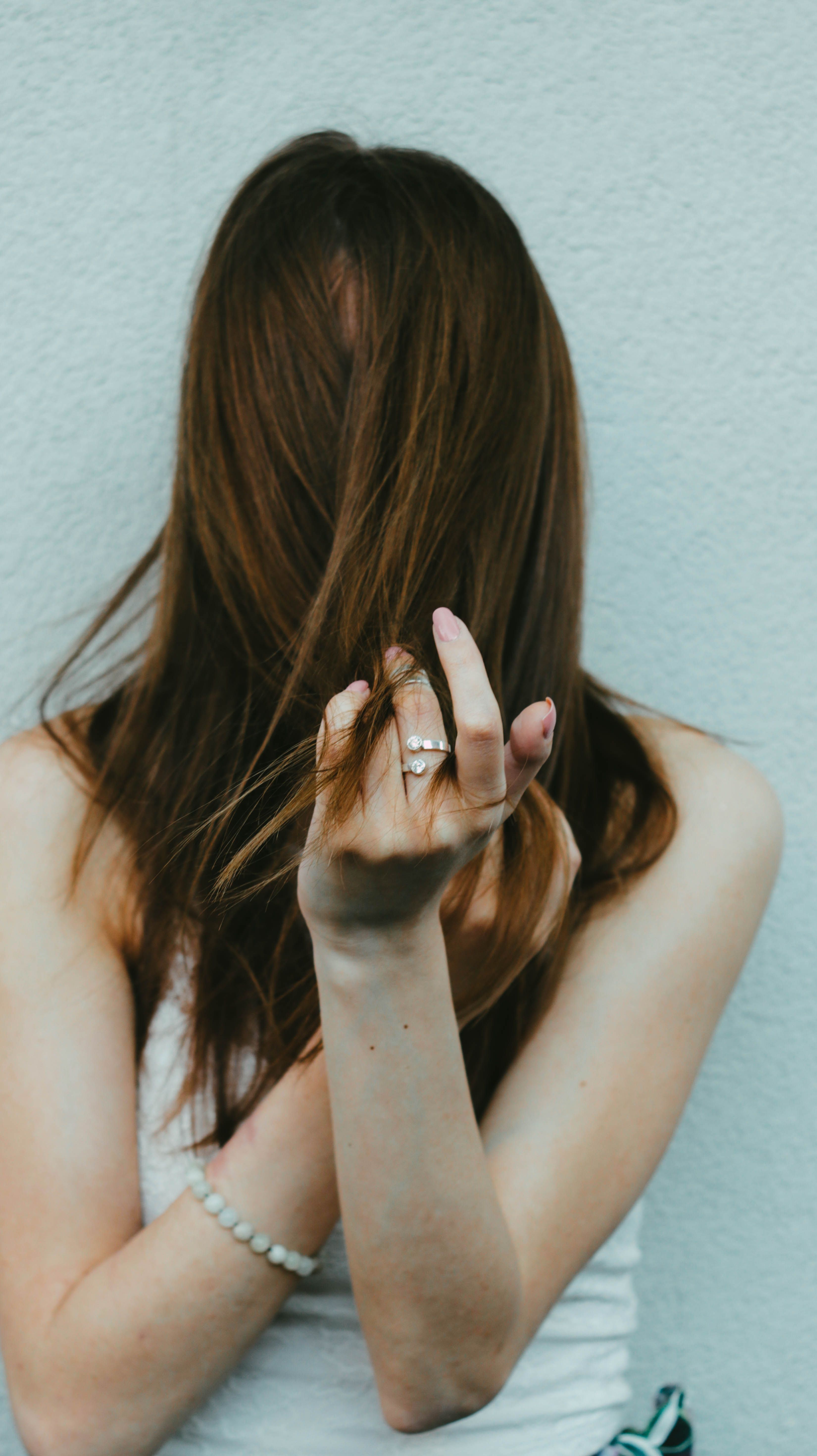 Trichotillomania (F63.3): Penyebab, Gejala, Diagnosis, dan Pengobatan Gangguan Pencabutan Rambut
