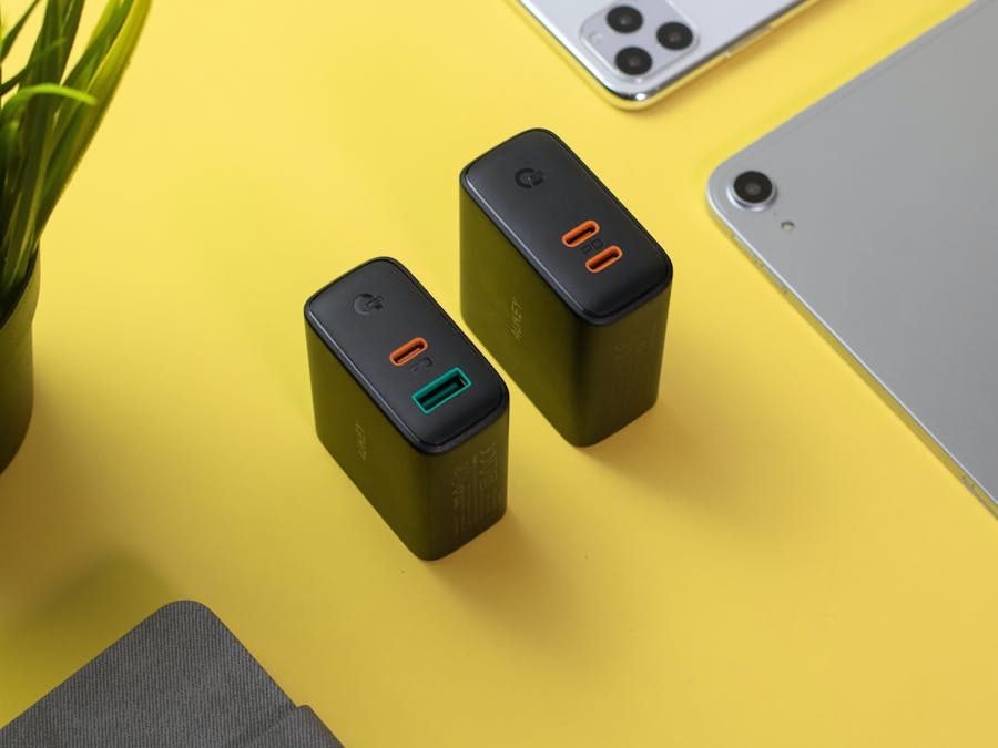 What is the top 1 social media app?