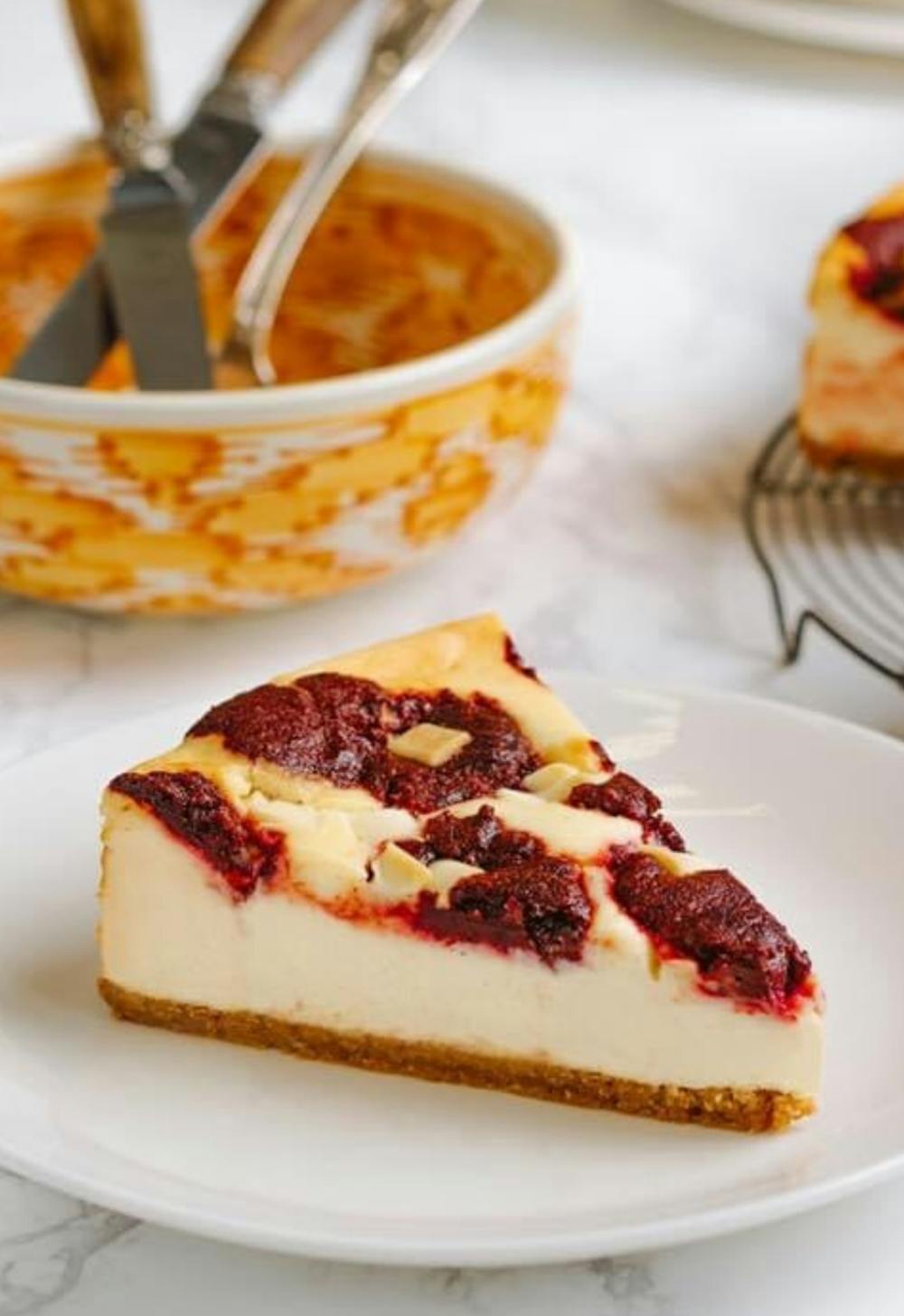 Raspberry Swirl Cheesecake