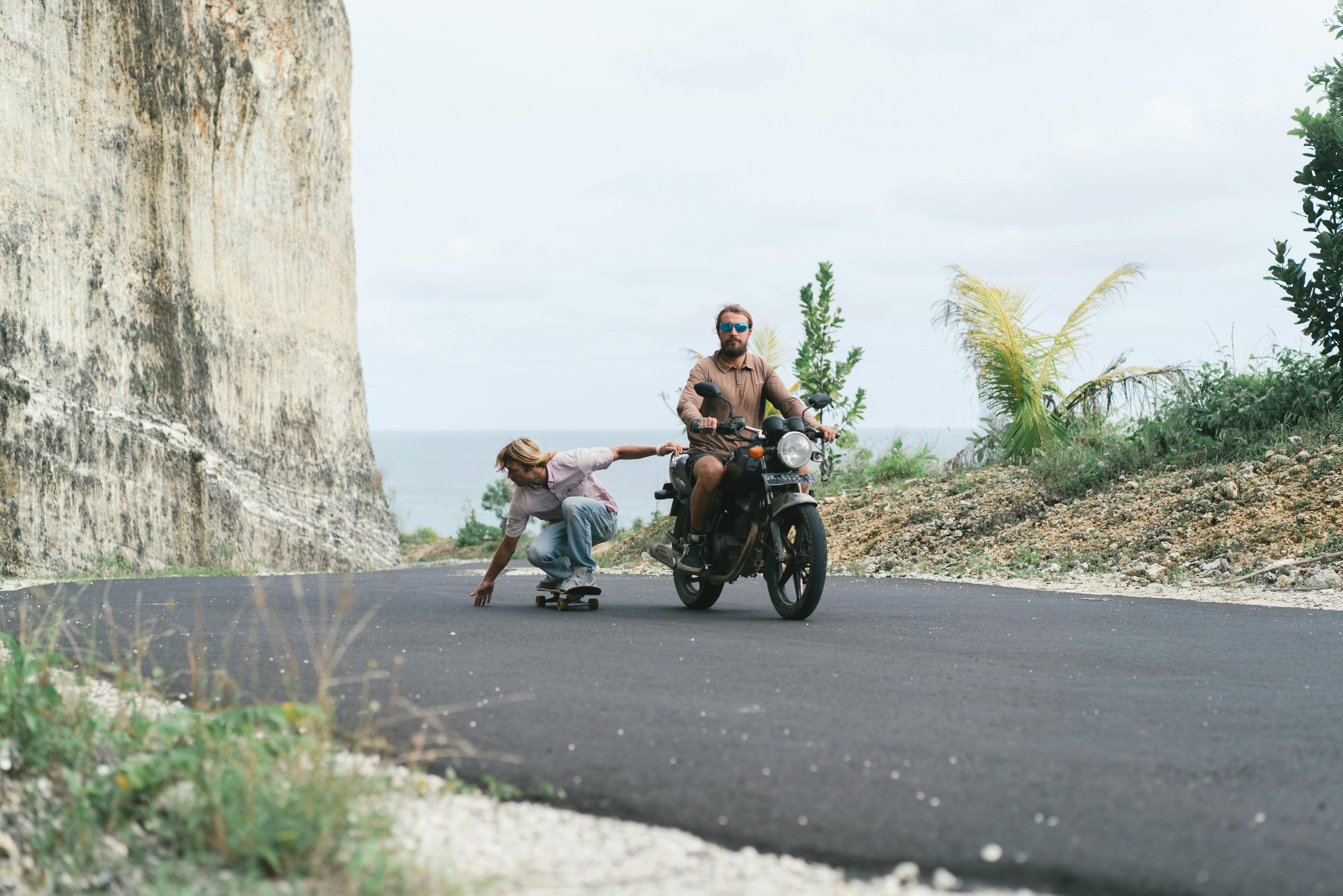 20⁢ Thought-Provoking Would⁣ You Rather Scenarios