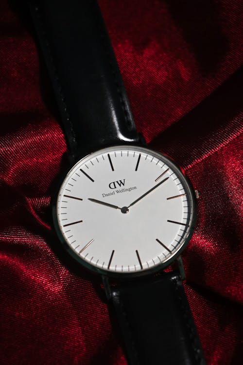 
A Close-Up Shot of a Wristwatch