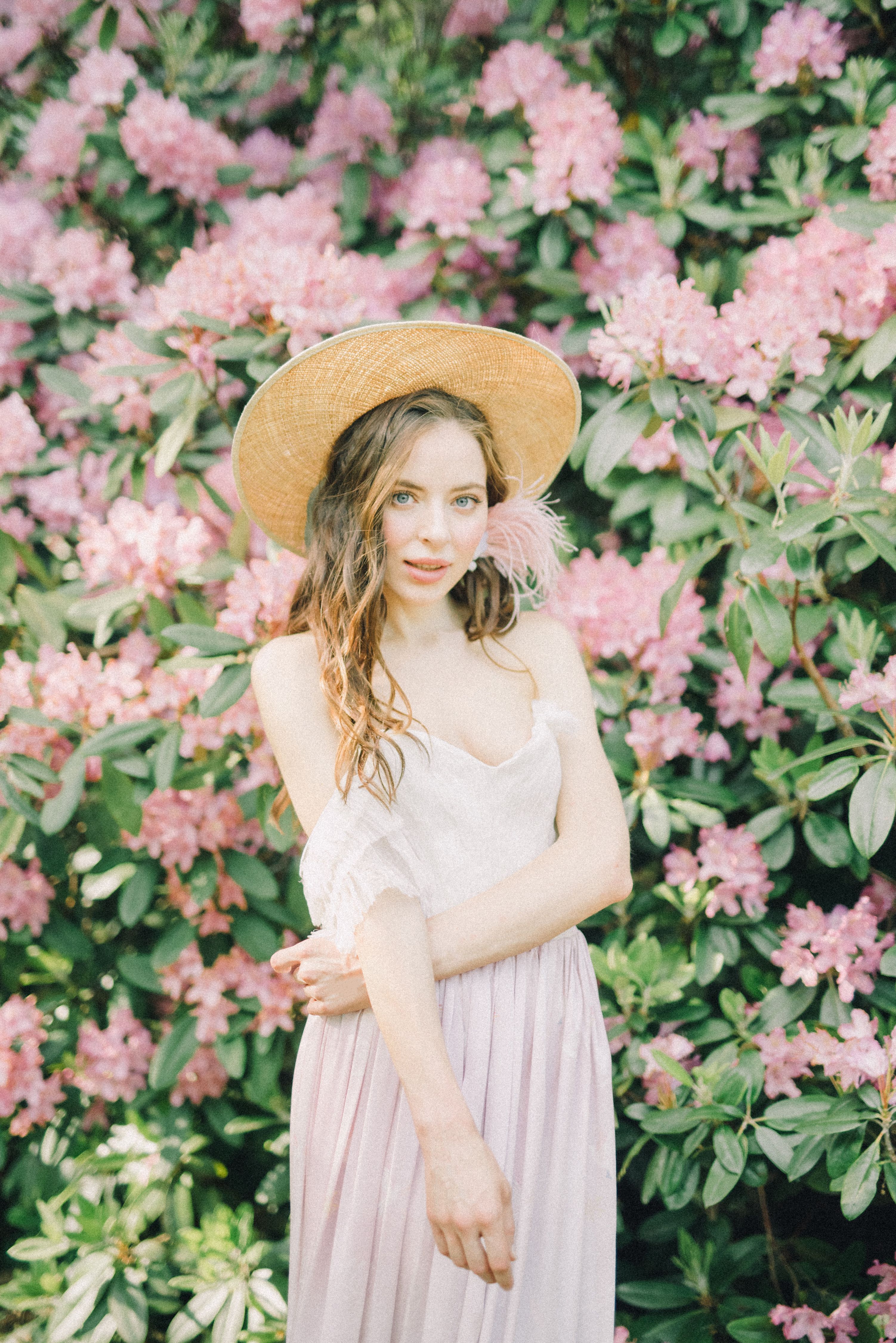 Woman Wearing a Hat and a Dress · Free Stock Photo