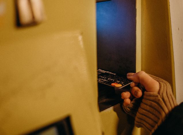 Online Casino: Spielautomaten und Live-Spiele im Überblick