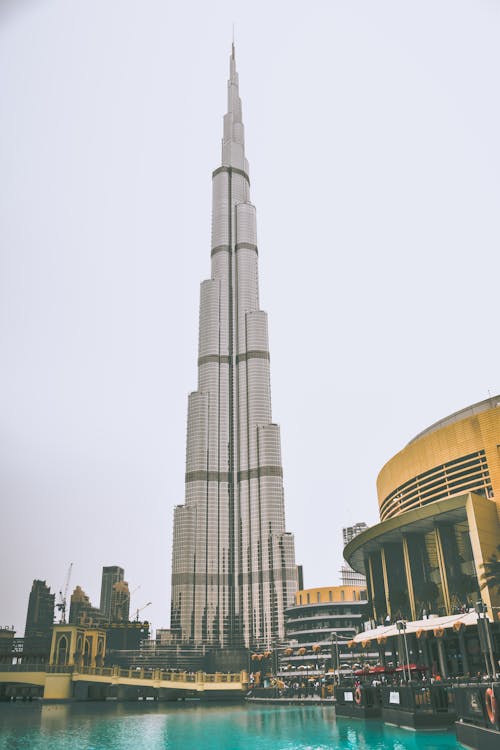 A View of the Burj Khalifa in Dubai