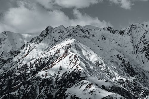 çevre, doğa, karla kaplı dağ içeren Ücretsiz stok fotoğraf