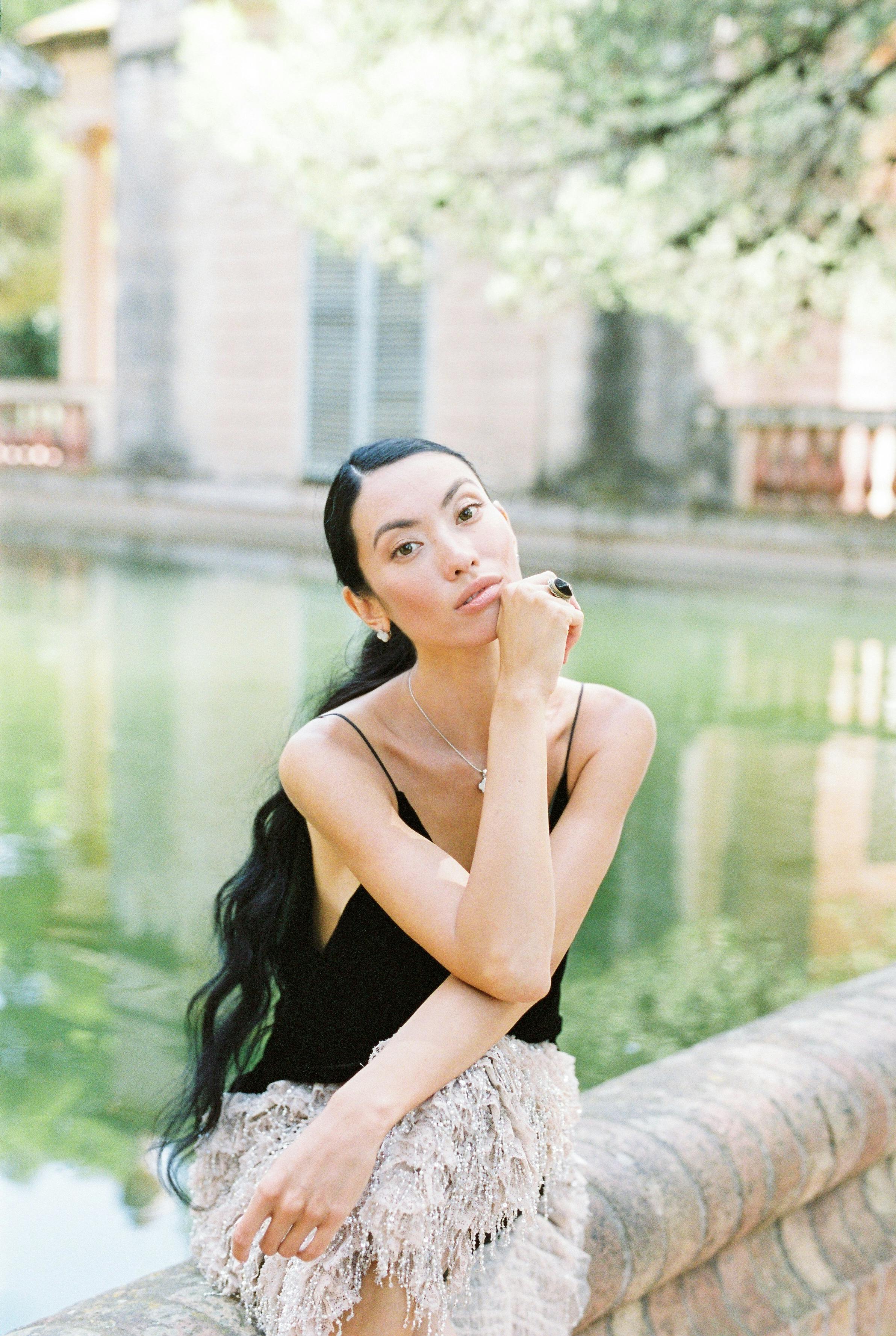 How do I get rid of my saggy chin?