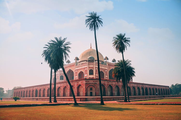 The Humayun's Tomb In Nizamuddin East, New Delhi, India

Humayun's Tomb, New Delhi, India

