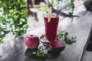 Apple and Beetroot Smoothie 