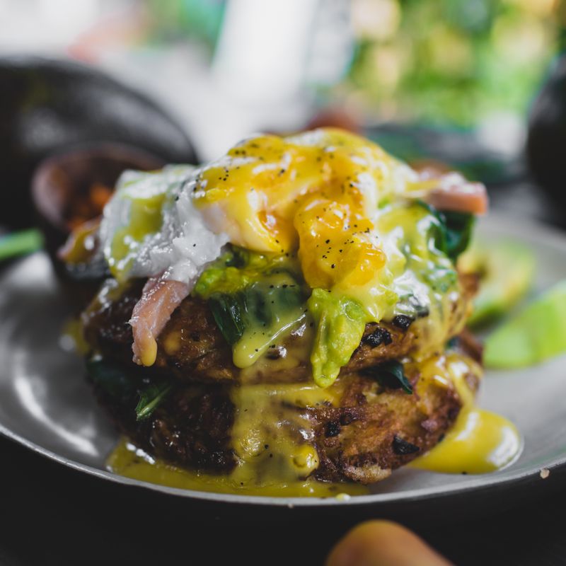Instant Pot Poached Egg Sandwich with Hollandaise and Spinach