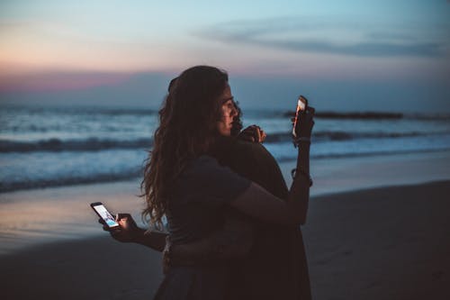 Kostnadsfri bild av anti social, använder sig av, asocial