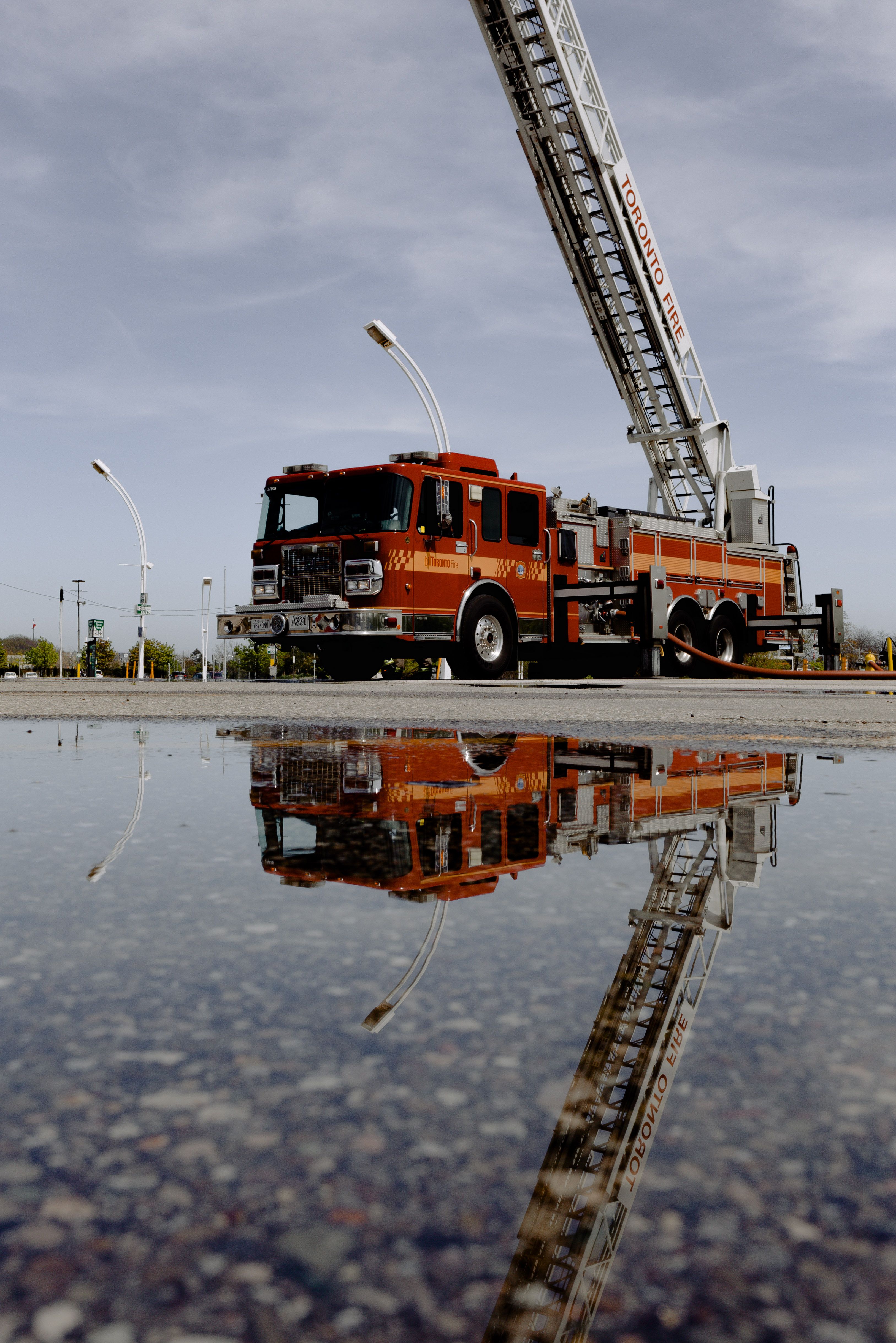 Fire Truck Photos, Download The BEST Free Fire Truck Stock Photos & HD ...