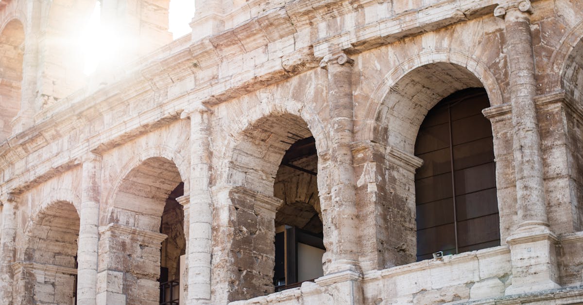 Colosseum exterior on sunny day · Free Stock Photo