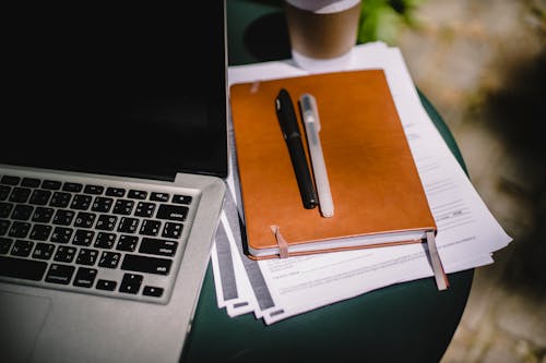 Fotos de stock gratuitas de agenda, al aire libre, angulo alto