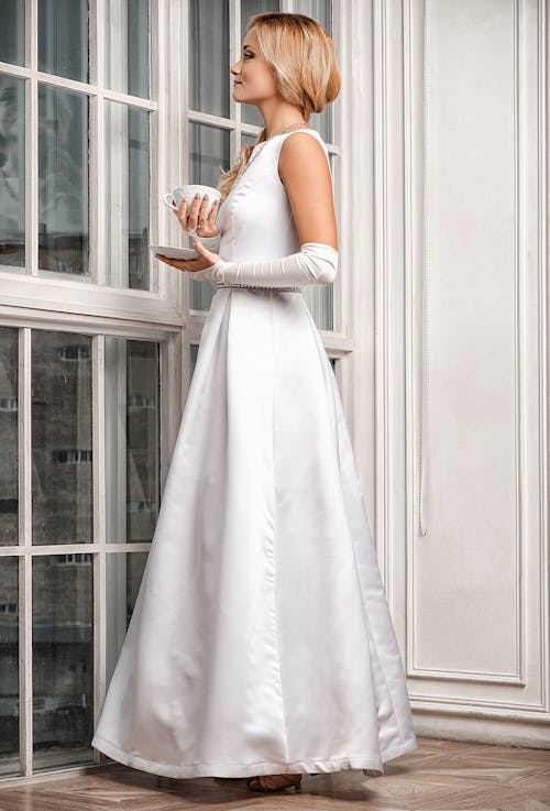 Безкоштовне стокове фото на тему «біла сукня, Будівля, весілля» стокове фото